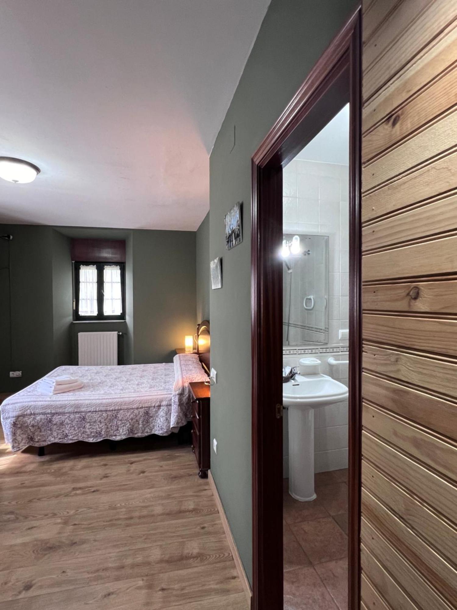 Fogar Dos Antigos Hotel Mazaricos ภายนอก รูปภาพ